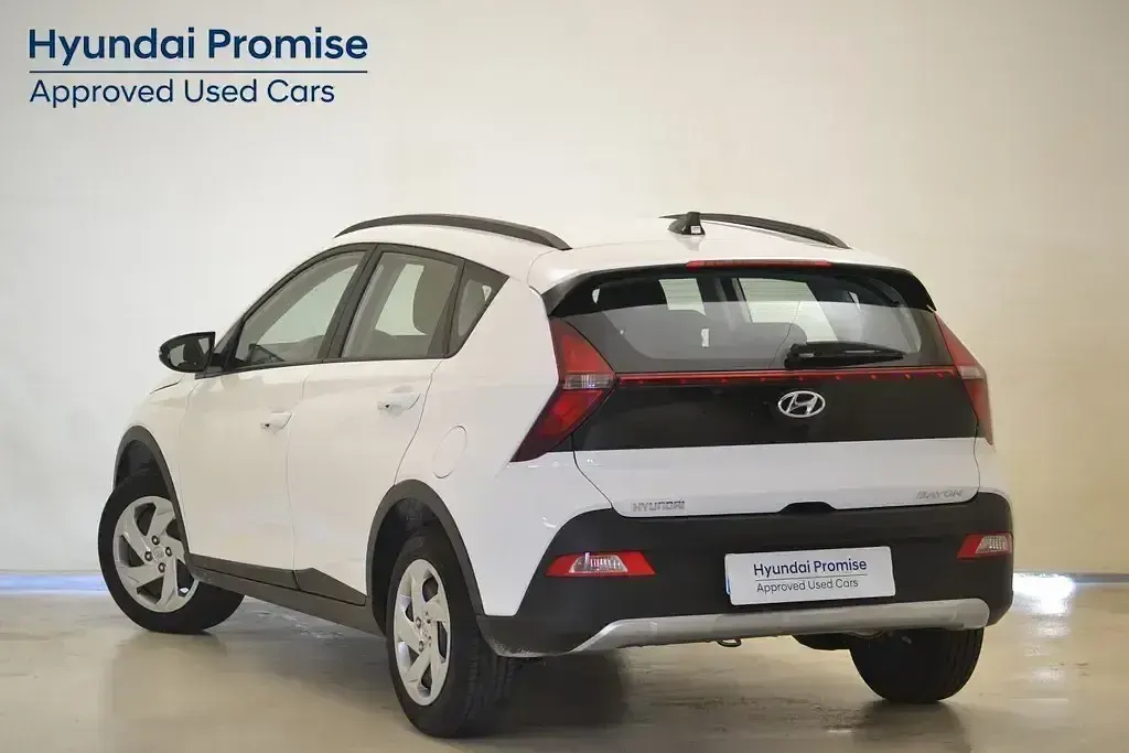 Usado Hyundai Bayon 84 CV (61 kW) 2023 Blanco SUV