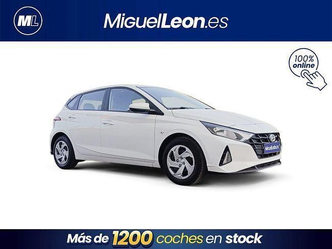 Usado Hyundai i20 84 CV (61 kW) 2021 Blanco Utilitario