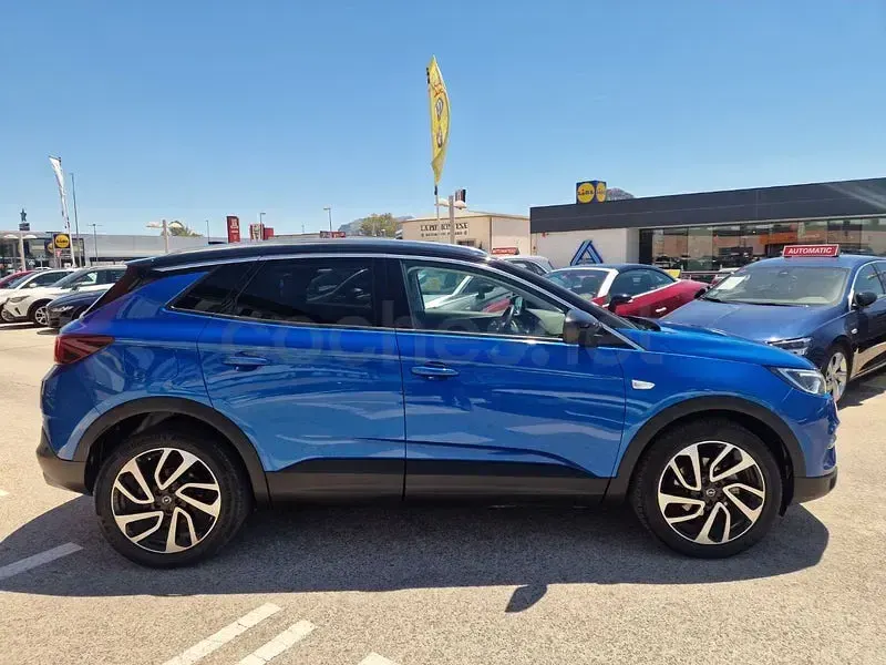 Usado Opel Grandland X Ultimate 130 CV (95 kW) 2019 Azul SUV