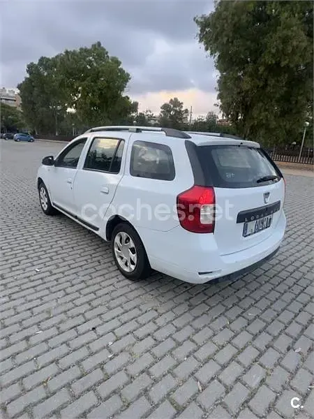 Usado Dacia Logan MCV 90 CV (66 kW) 2015 Blanco Familiar