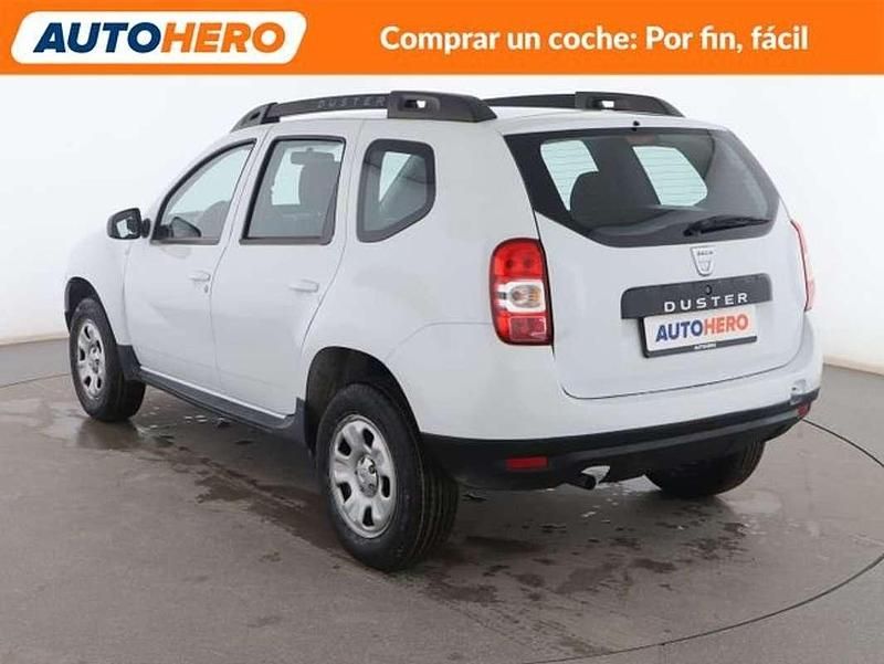 Usado Dacia Duster Lauréate 110 CV (80 kW) 2014 Blanco SUV