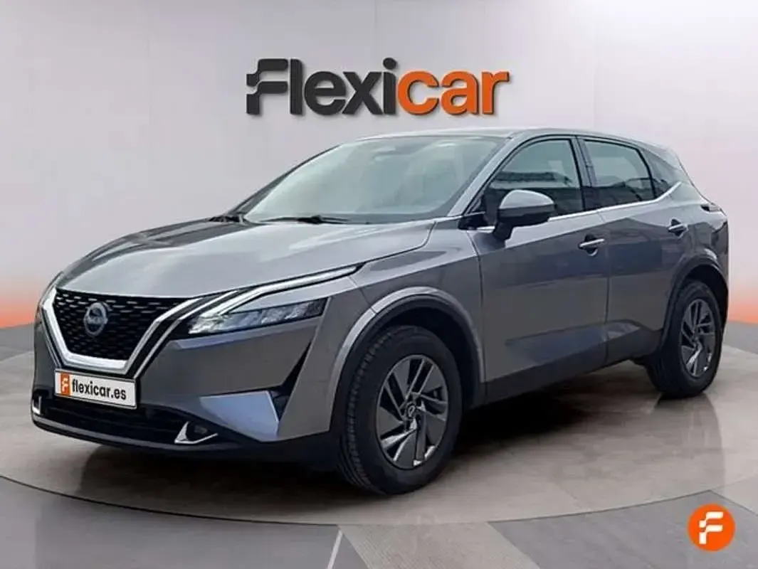 Usado Nissan Qashqai Acenta 140 CV (102 kW) 2024 Gris SUV