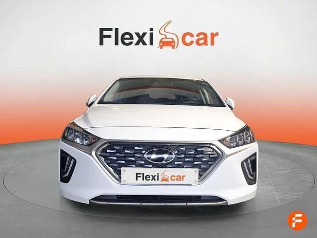 Usado Hyundai Ioniq 141 CV (103 kW) 2022 Blanco Utilitario