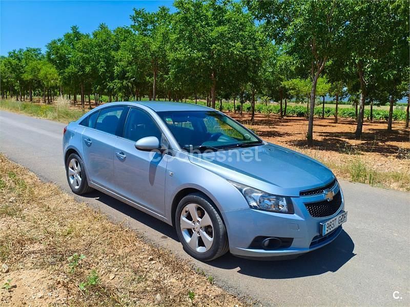 Azul Usado 2010 Chevrolet Cruze LT Berlina | 4500 € (Precio justo) - Imagen 1/4