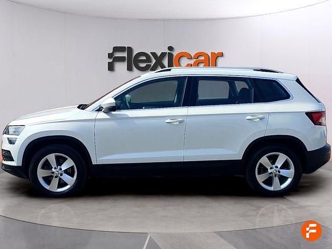 Usado Skoda Karoq Ambition 150 CV (110 kW) 2022 Blanco SUV
