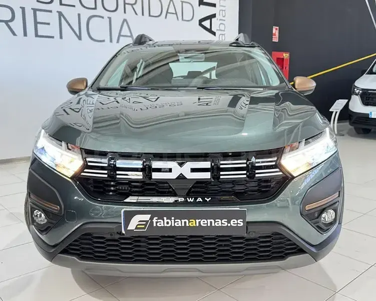 Nuevo Dacia Sandero Extreme 101 CV (74 kW) 2026 Verde Berlina