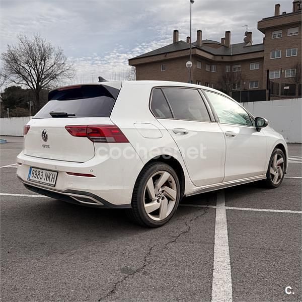 Usado VW Golf VIII GTE 245 CV (180 kW) 2020 Blanco Berlina
