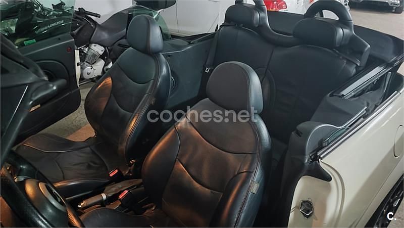 Usado Mini Cooper Cabriolet 116 CV (85 kW) 2006 Beige Descapotable