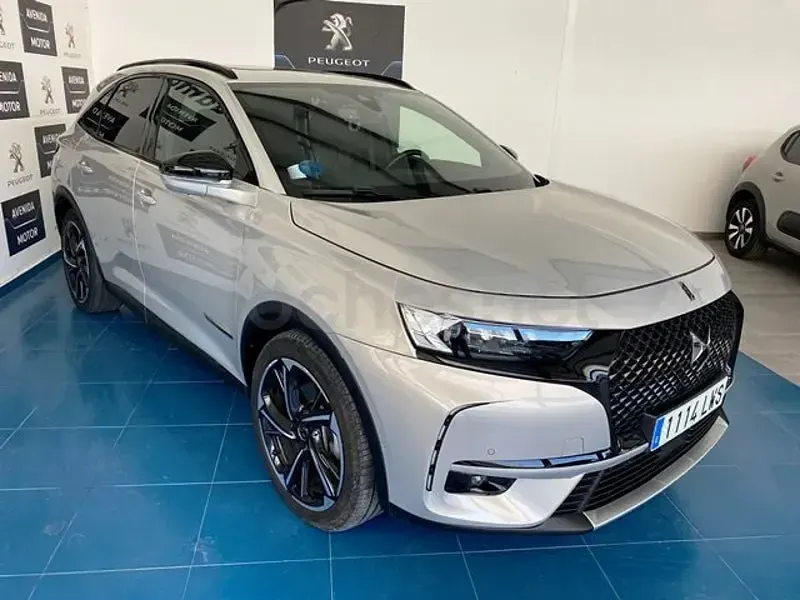 Usado DS Automobiles DS7 Crossback 300 CV (220 kW) 2022 Beige SUV