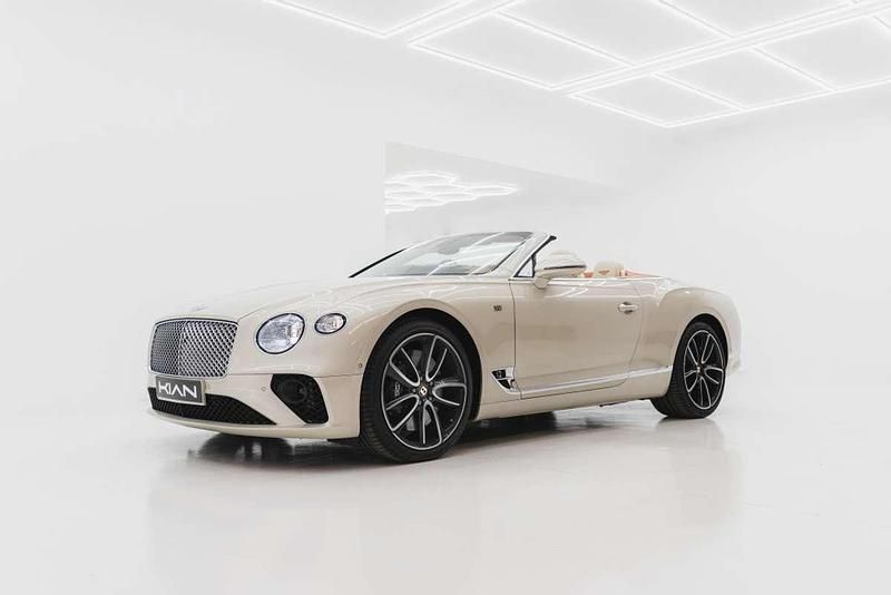 Usado Bentley Continental GT Convertible 635 CV (467 kW) 2019 Blanco Descapotable