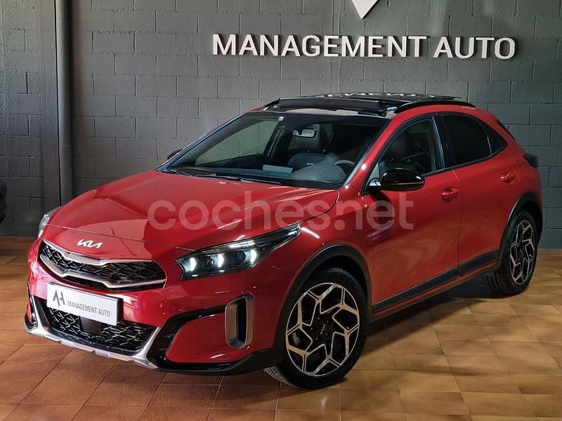 Usado Kia XCeed GT-Line 136 CV (100 kW) 2024 Granate SUV