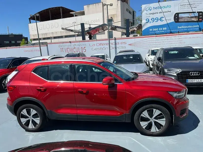 Usado Volvo XC40 Inscription 211 CV (155 kW) 2021 Rojo SUV
