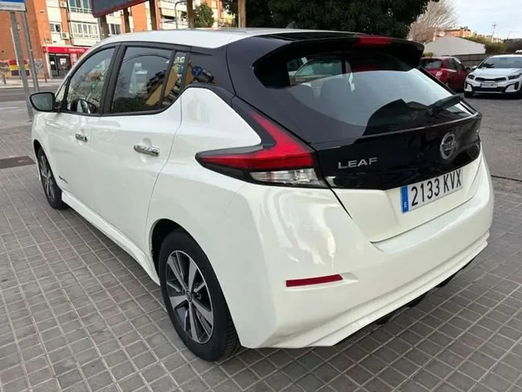 Usado Nissan Leaf Acenta 110 kW (150 CV) 2019 Blanco Utilitario