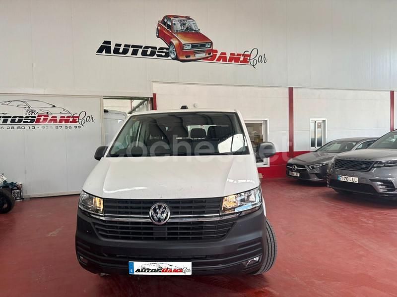 Blanco Usado 2020 VW Caravelle Trendline Monovolumen | 28.990 € (Buen precio) - Imagen 1/4