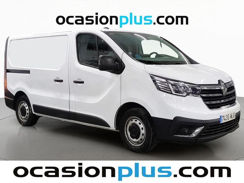 Usado Renault Trafic 130 CV (95 kW) 2023 Blanco Monovolumen