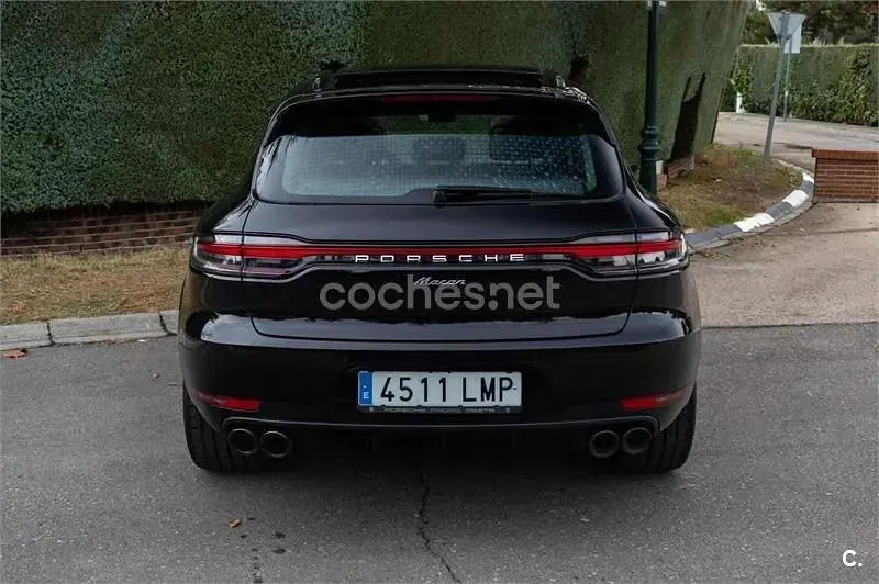 Usado Porsche Macan 245 CV (180 kW) 2021 Negro SUV