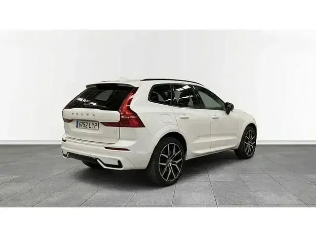 Usado Volvo XC60 455 CV (334 kW) 2022 Blanco SUV