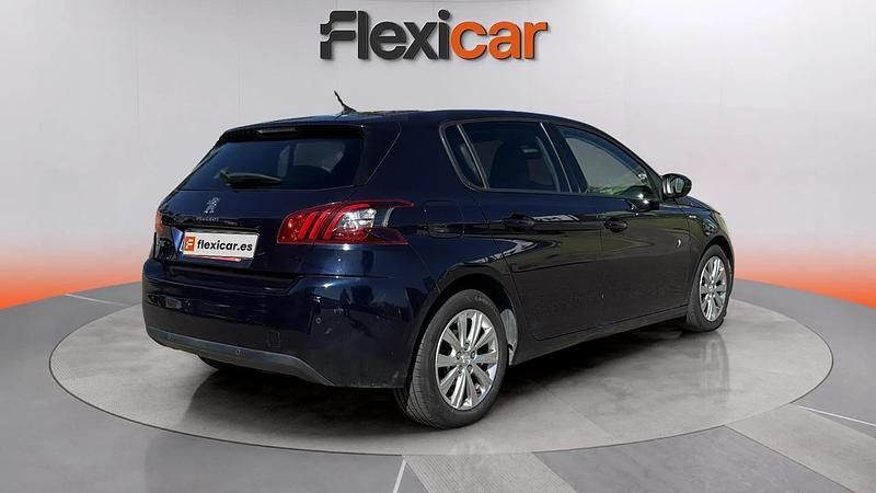 Usado Peugeot 308 Access 130 CV (95 kW) 2020 Azul Utilitario