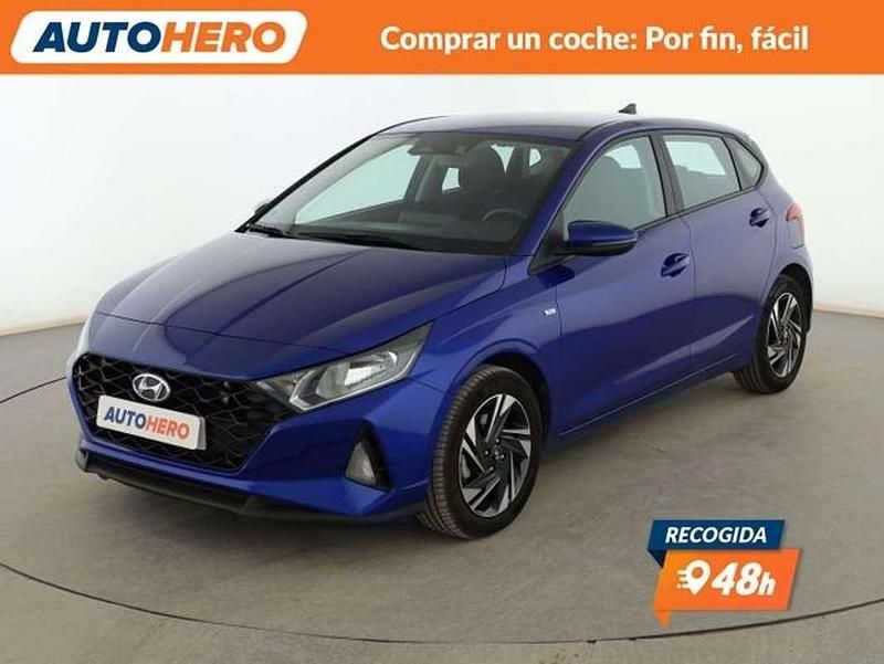 Usado Hyundai i20 101 CV (74 kW) 2023 Azul Utilitario