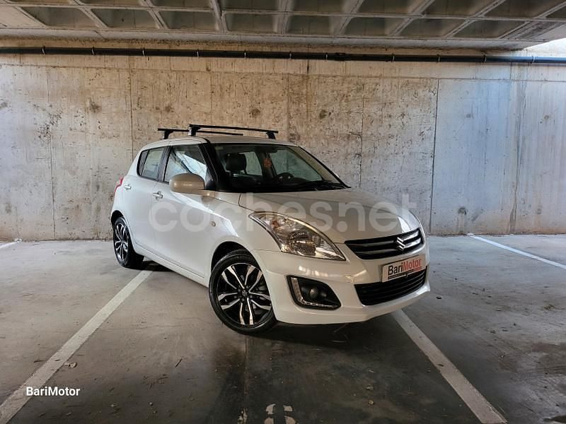 Blanco Usado 2015 Suzuki Swift Berlina | 8980 € (Precio justo) - Imagen 1/4