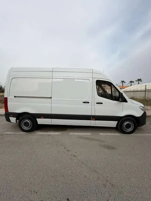 Usado Mercedes Sprinter 143 CV (105 kW) 2022 Blanco Van