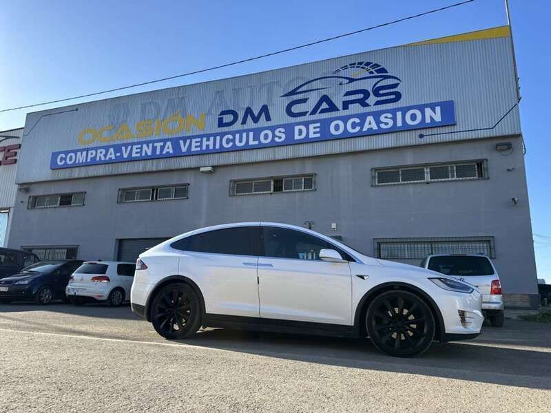 Blanco Usado 2017 Tesla Model X SUV | 32.000 € (Precio justo) - Imagen 1/4