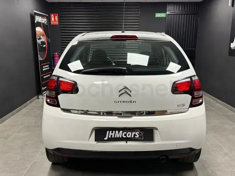 Usado Citroën C3 PureTech 68 CV (50 kW) 2015 Blanco Berlina