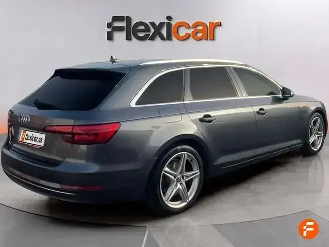 Usado Audi A4 190 CV (139 kW) 2017 Gris Familiar