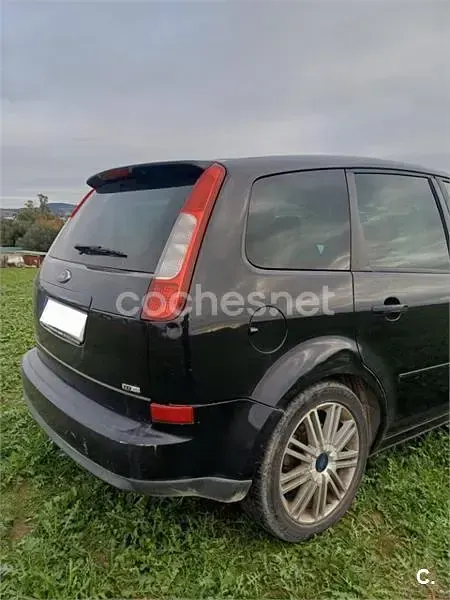 Usado Ford C-MAX Ghia 115 CV (84 kW) 2005 Negro Monovolumen
