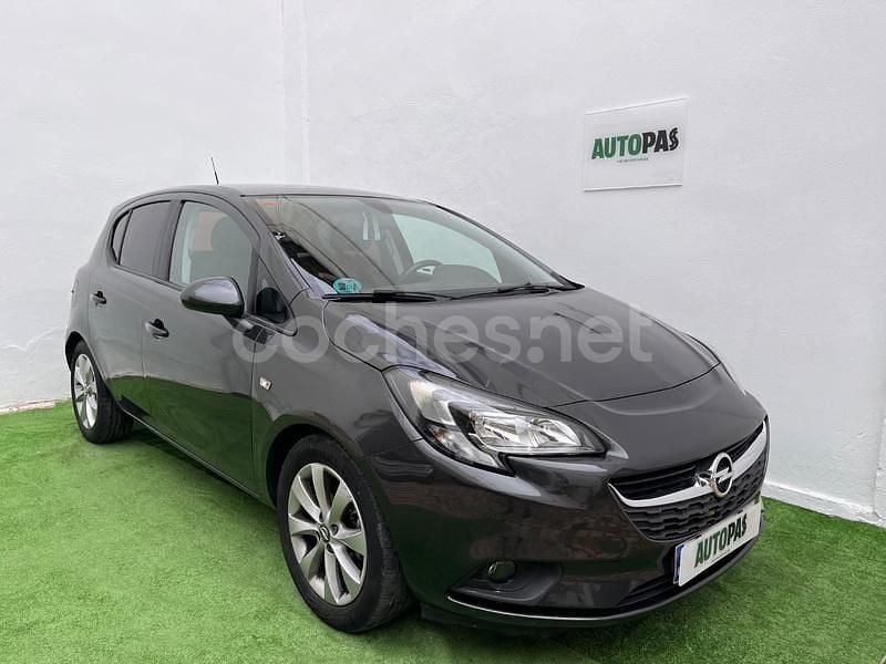 Usado Opel Corsa Selective 90 CV (66 kW) 2017 Gris / plata Berlina