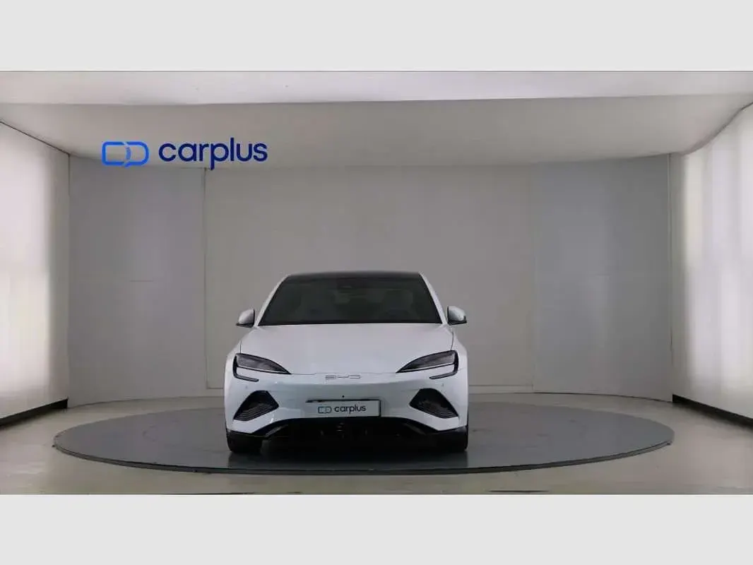 Usado BYD Seal 389 kW (530 CV) 2025 Blanco Berlina