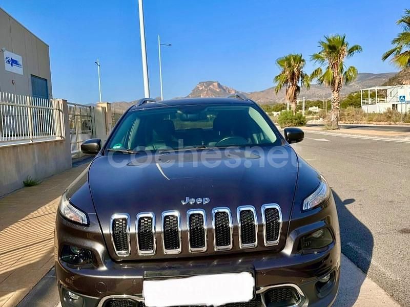 Usado Jeep Cherokee Limited 200 CV (147 kW) 2017 Gris / plata SUV