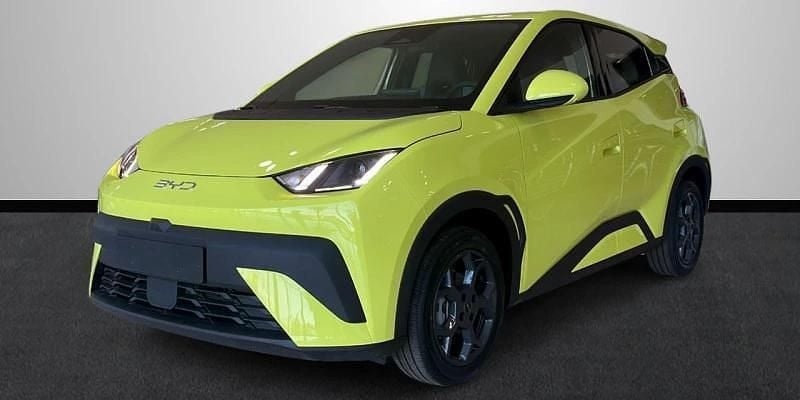 Amarillo Usado 2025 BYD Dolphin Comfort Utilitario | 21.900 € (Precio justo) - Imagen 1/4