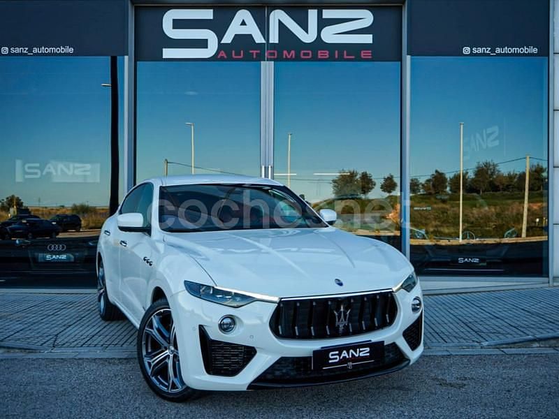 Usado Maserati Levante 350 CV (257 kW) 2021 Blanco SUV