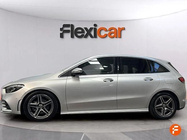 Usado Mercedes B180 116 CV (85 kW) 2021 Gris Monovolumen