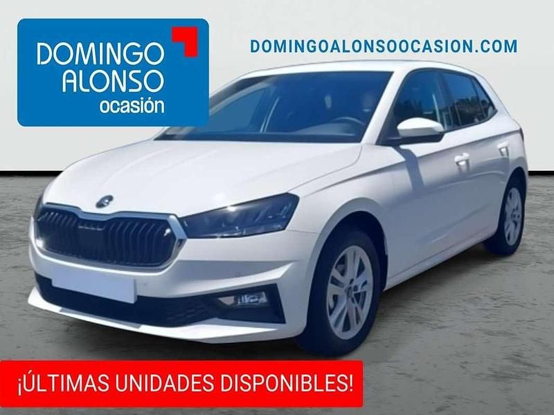 Blanco Usado 2025 Skoda Fabia Selection Utilitario | 16.300 € (Super precio) - Imagen 1/4
