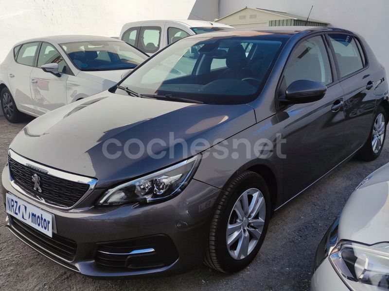 Gris / plata Usado 2020 Peugeot 308 Active Berlina | 12.990 € (Precio justo) - Imagen 1/4