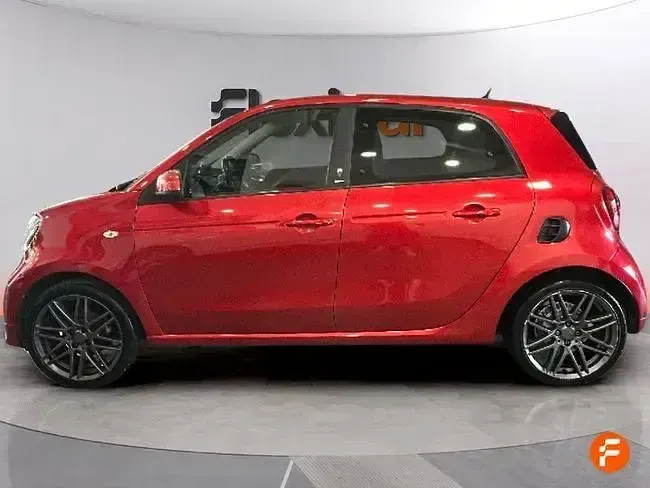 Usado Smart ForFour 90 CV (66 kW) 2019 Rojo Utilitario