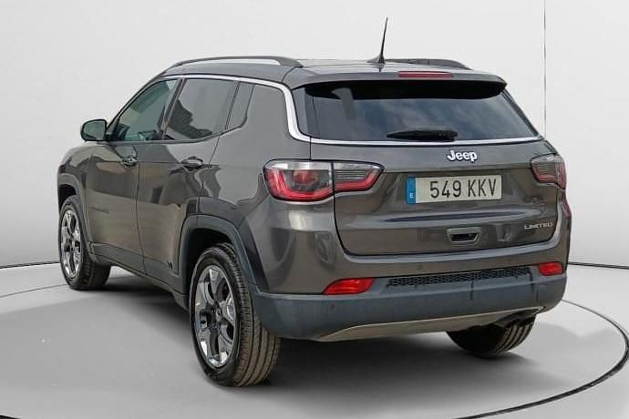 Usado Jeep Compass Limited 140 CV (102 kW) 2018 SUV