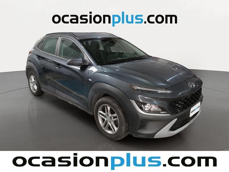 Usado Hyundai Kona 120 CV (88 kW) 2022 Gris SUV