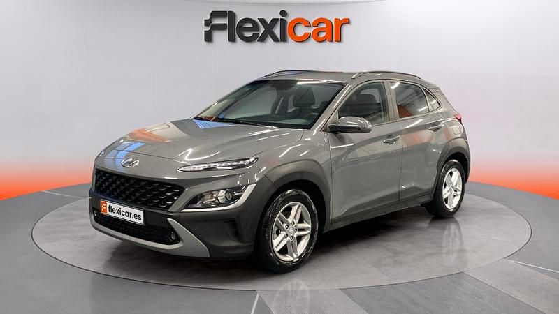 Usado Hyundai Kona 120 CV (88 kW) 2022 Gris SUV
