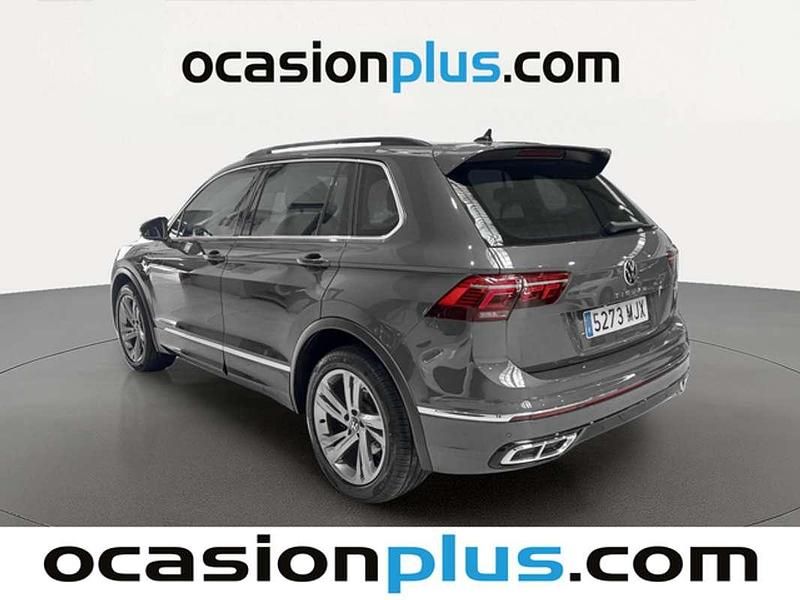 Usado VW Tiguan R-line 245 CV (180 kW) 2023 Gris SUV