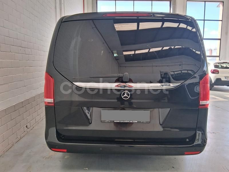 Usado Mercedes V220 Avantgarde 163 CV (119 kW) 2019 Negro Monovolumen