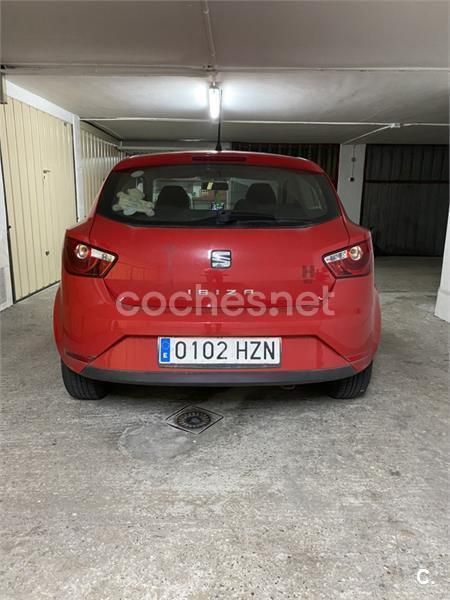 Usado Seat Ibiza SC I-Tech 70 CV (51 kW) 2014 Rojo Utilitario