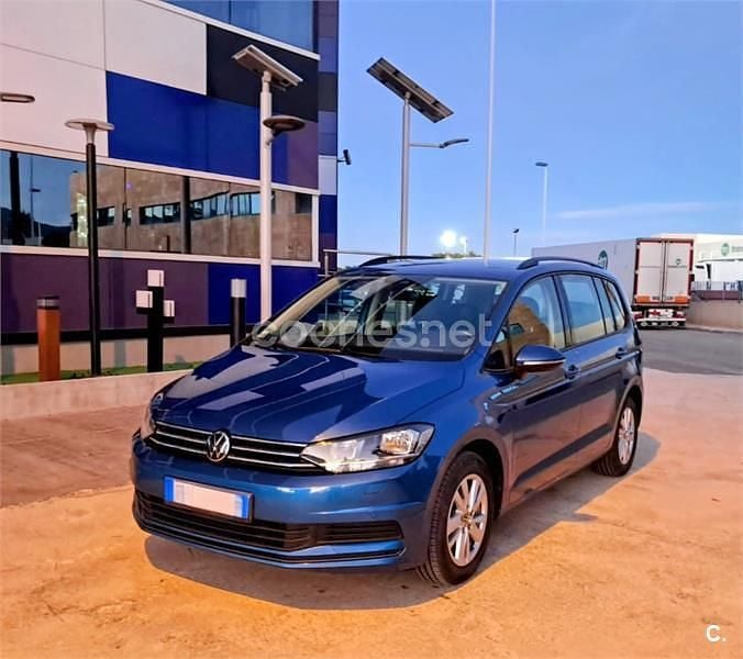 Azul Usado 2023 VW Touran Sportline Monovolumen | 27.000 € (Super precio) - Imagen 1/4