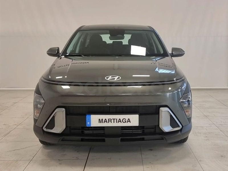 Usado Hyundai Kona 138 CV (101 kW) 2025 Gris / plata SUV