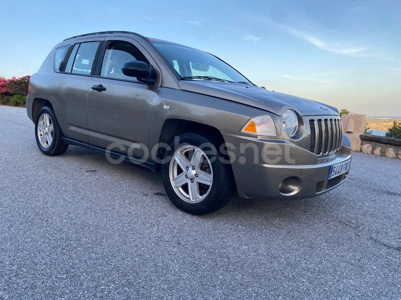 Beige Usado 2007 Jeep Compass Sport SUV | 5950 € (Super precio) - Imagen 1/4