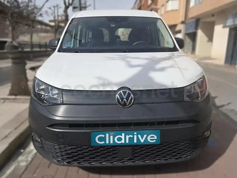 Usado VW Caddy 102 CV (75 kW) 2021 Blanco Monovolumen