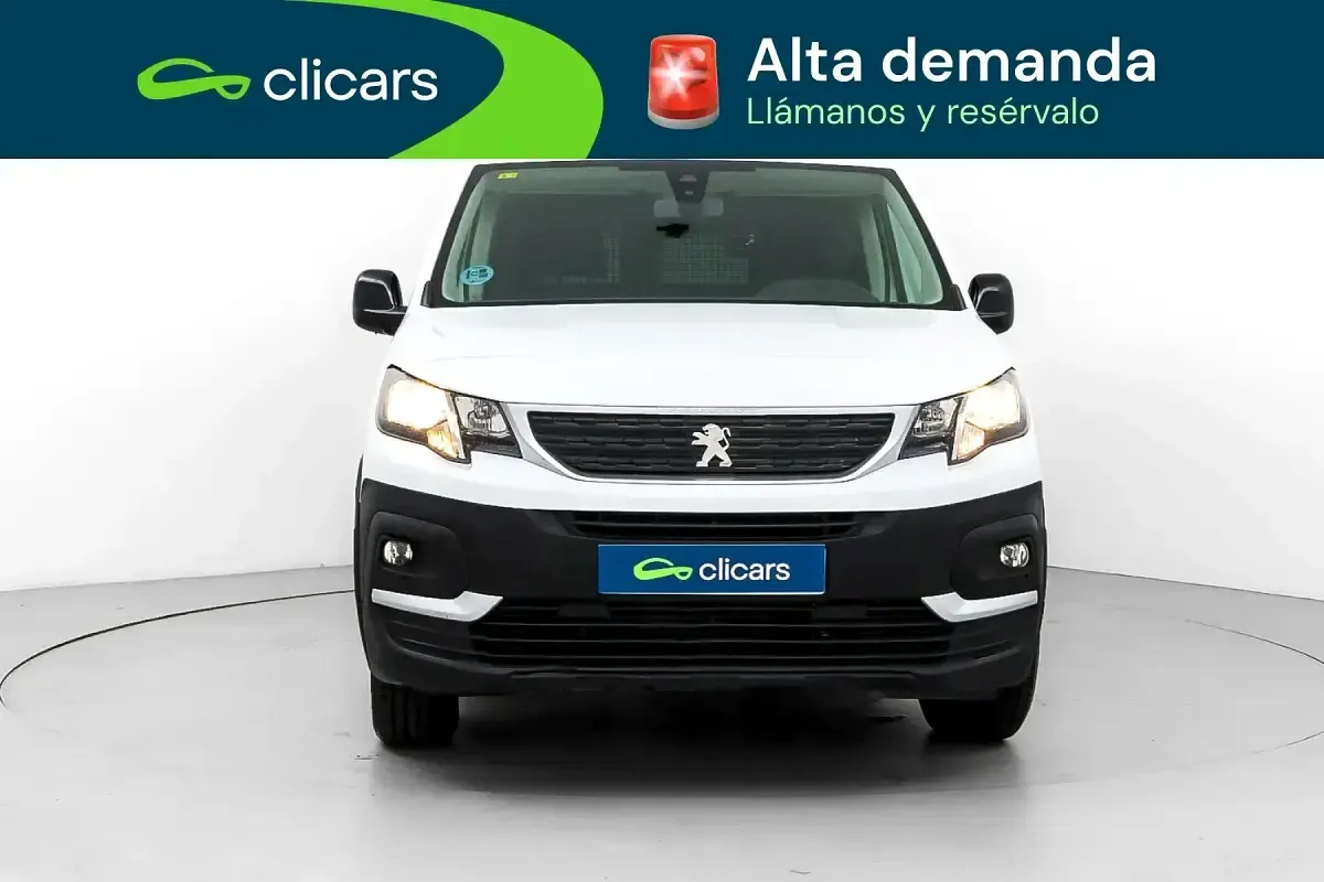 Usado Peugeot Rifter Business-Line 100 CV (73 kW) 2022 Blanco Monovolumen