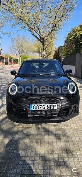 Usado Mini John Cooper Works 231 CV (169 kW) 2024 Negro Utilitario
